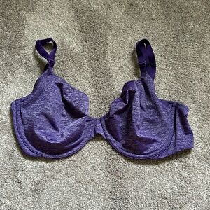 Victoria’s Secret unlined bra